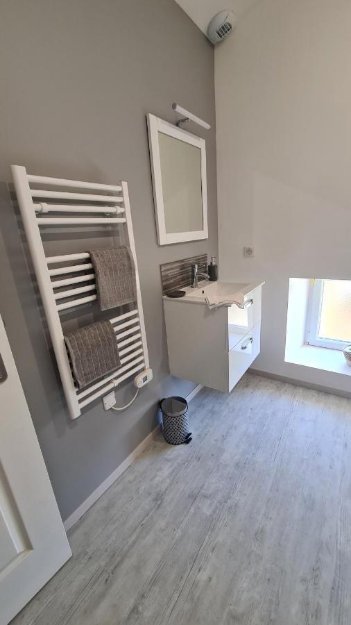Ferienwohnung La Grange De Karine Et Philippe La Clisse Exterior foto